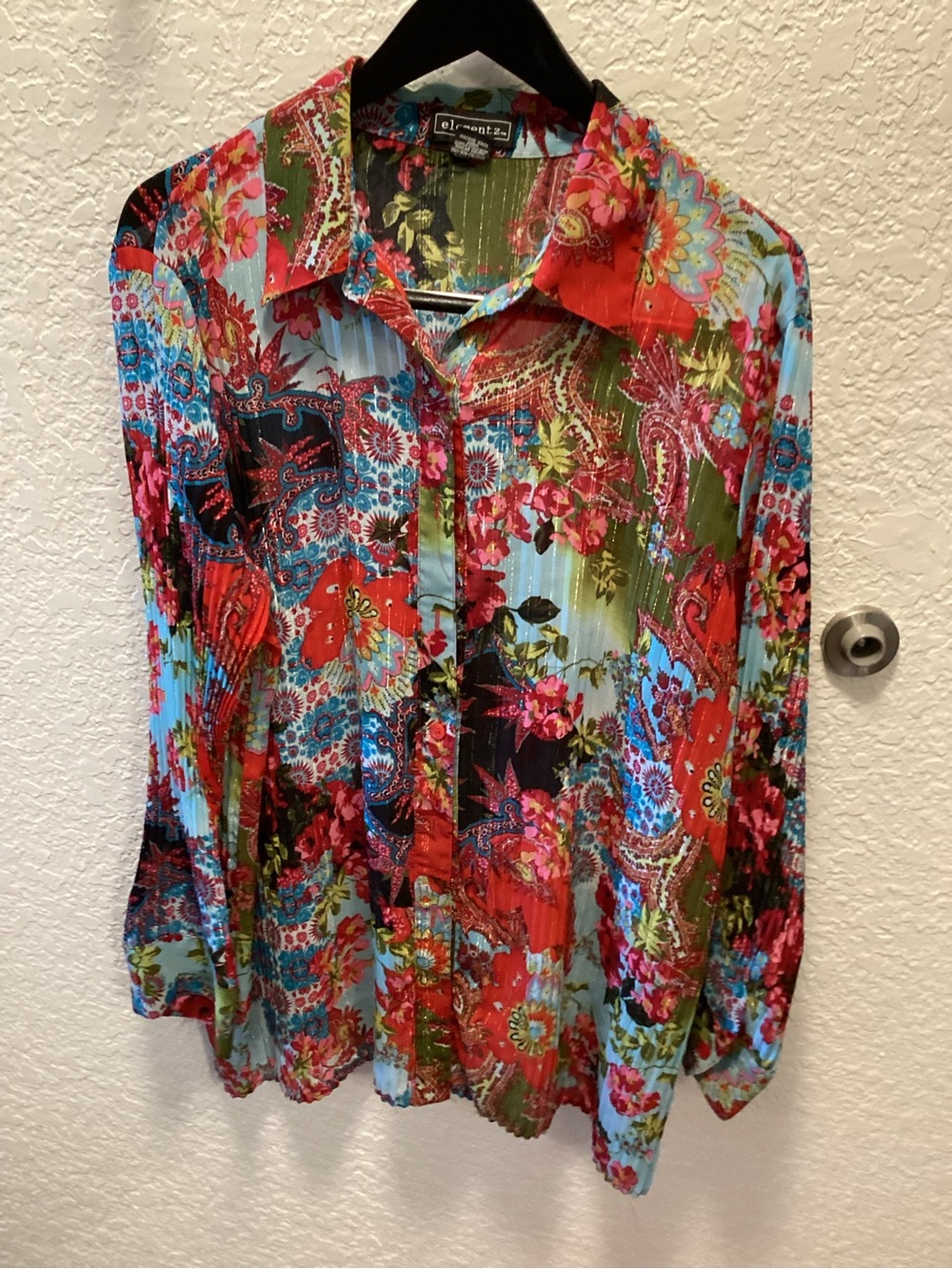 Elementz Multicolor Floral Paisley Button-Front Blouse - Red, Blue & Green 1X